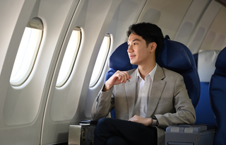 Why Cabin Air Destroys Your Skin